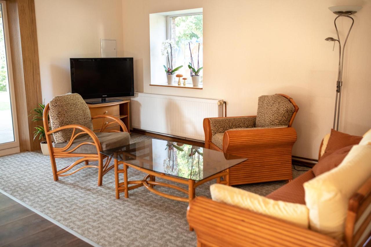 Ferienwohnung Direkt Am Potzlower See Ngoại thất bức ảnh
