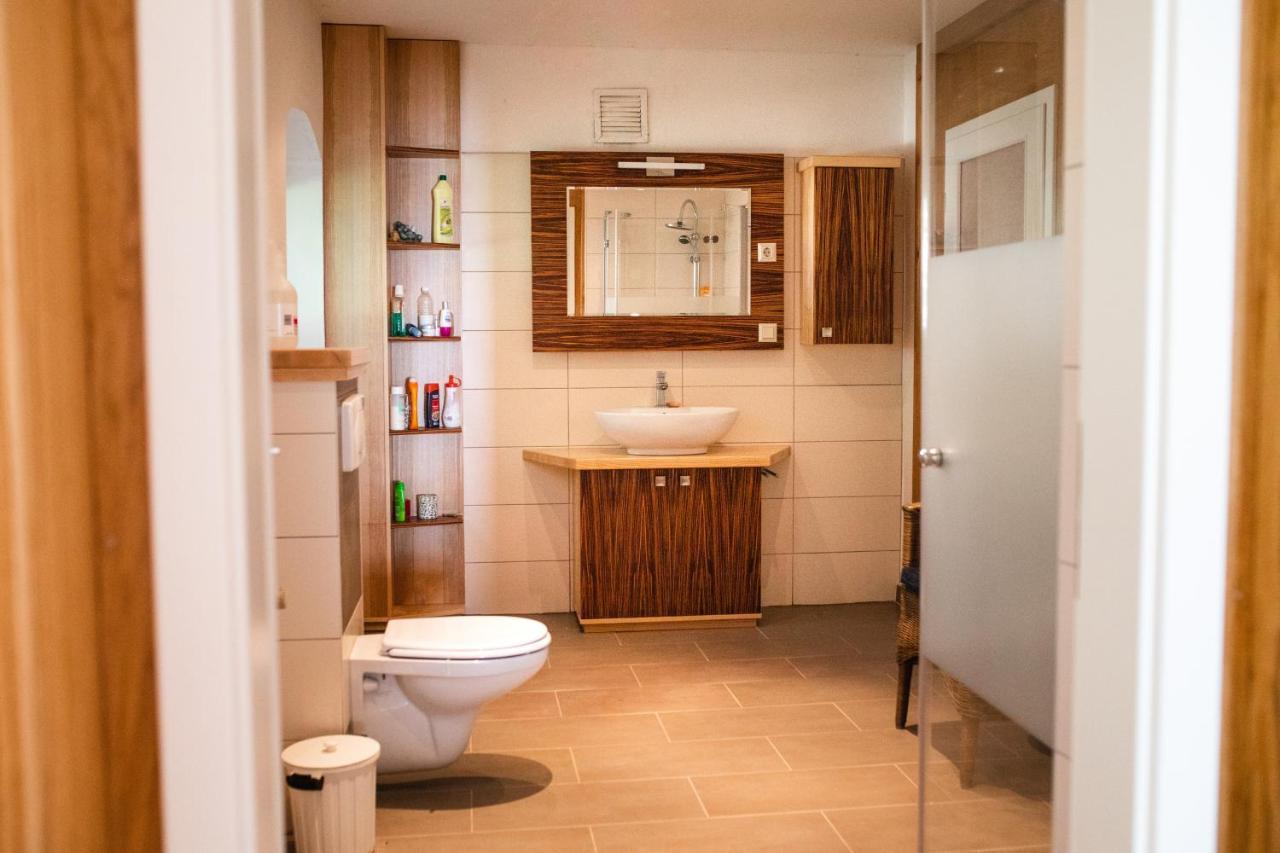 Ferienwohnung Direkt Am Potzlower See Ngoại thất bức ảnh